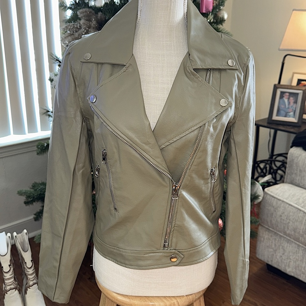🍒BOGO50%🍒🆕🌿ZENANA: KHAKI Vegan Leather Belted Moto Jacket MEDIUM